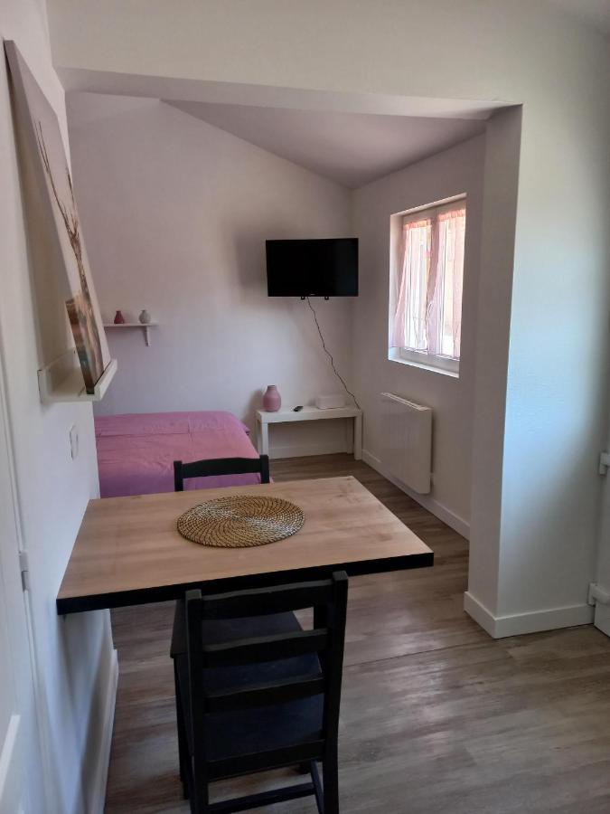 Coquette Maisonnette Bourges Luaran gambar